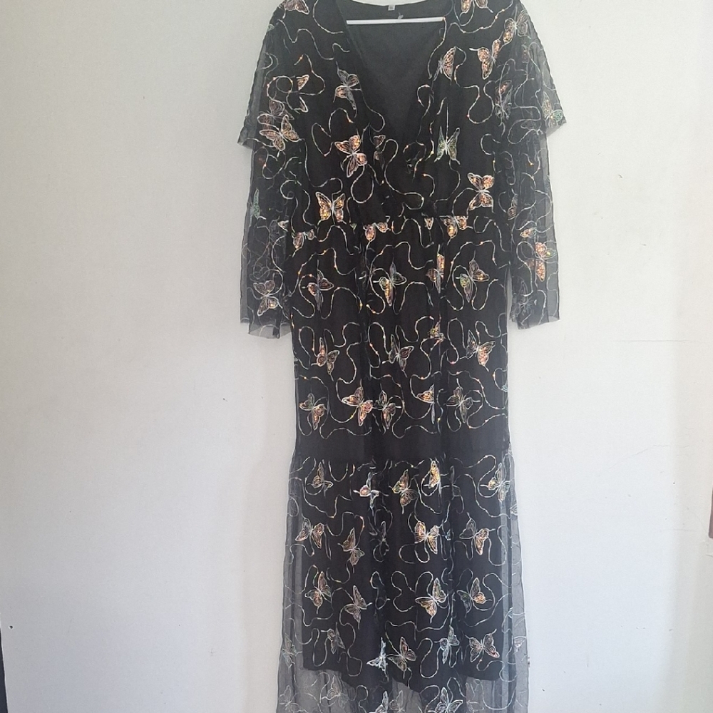 Chic Black Butterfly Embroidered Long Sleeve Dress
